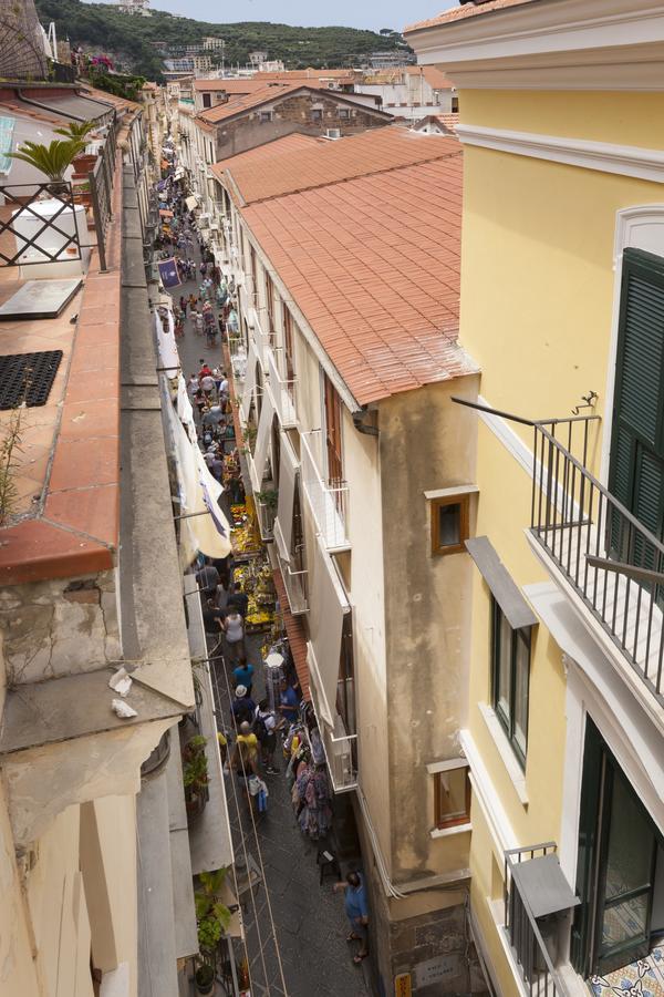 La Casa Dell'Orologio - Main Square Hotell Sorrento Eksteriør bilde